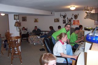 almost_the_whole_crew.jpg (large)